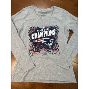 New England Patriots Super Bowl LIII 53 Champions Long Sleeve T-Shirt Womens S